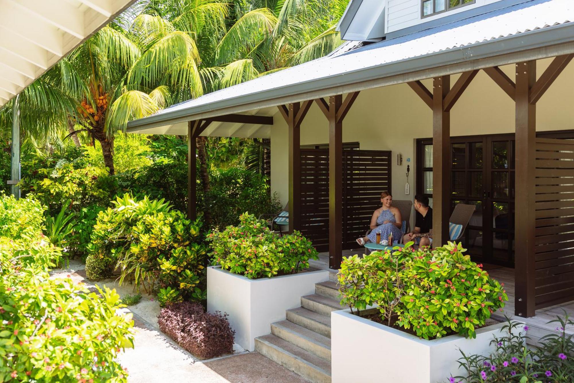 Le Nautique Waterfront Hotel La Digue Exterior photo